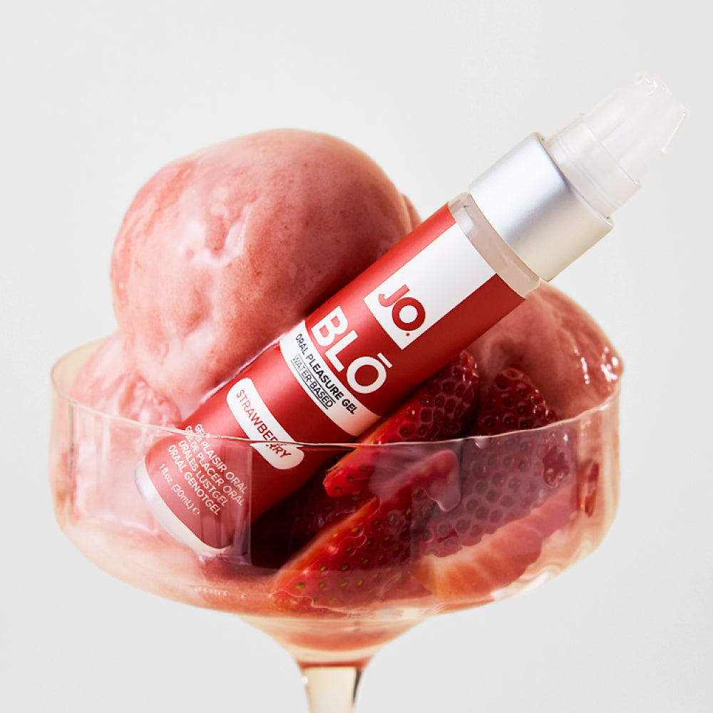 JO Blo Strawberry - Strawberry Flavoured Oral Pleasure Gel - 30 ml Bottle